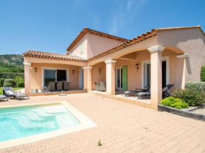 Cozy Holiday Home in Le Plan de la Tour with Pool
